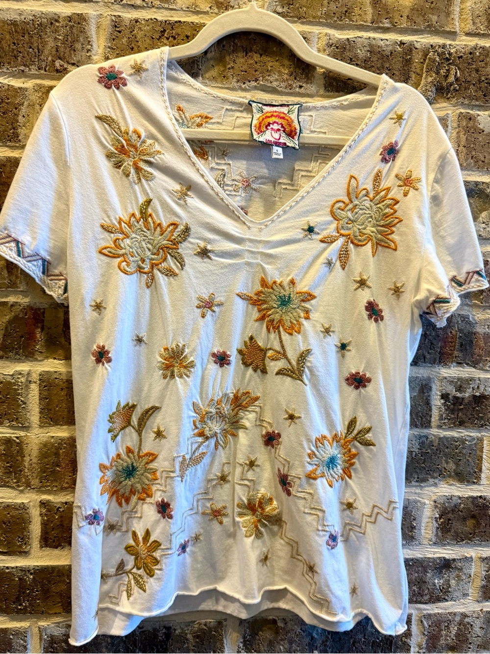 Johnny Was Los Angeles White Embroidered Floral Tee Top Small Boho Cottagecore